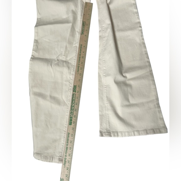 New with tags 1822 Denim Cream Flare Wide Leg Jeans stretch 4P - Picture 9 of 11